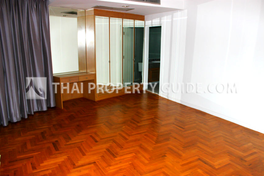 Condominium in Sathorn 