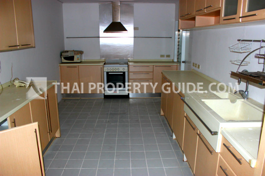 Condominium in Sathorn 