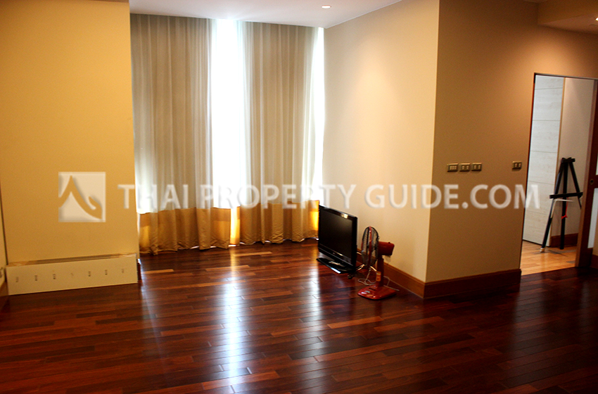 Condominium in Sathorn 