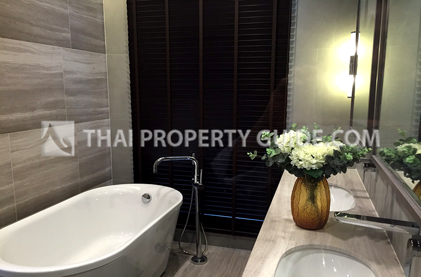 Condominium in Sathorn 