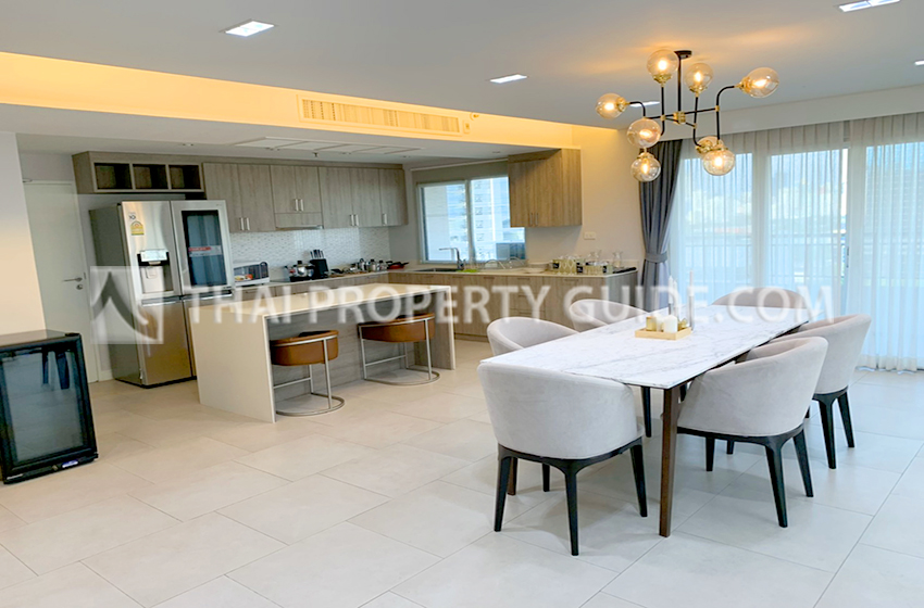 Condominium in Sathorn 