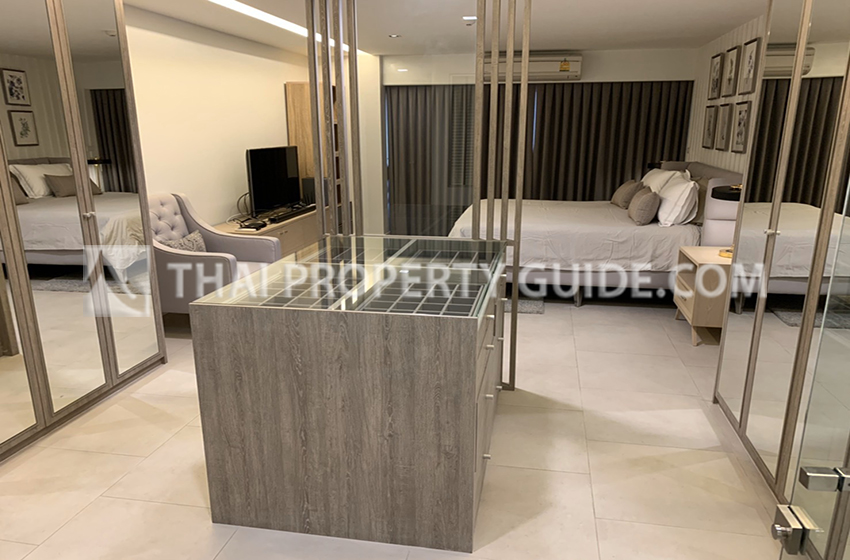 Condominium in Sathorn 