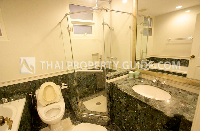 Condominium in Sathorn 
