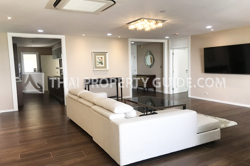 Condominium in Sathorn 