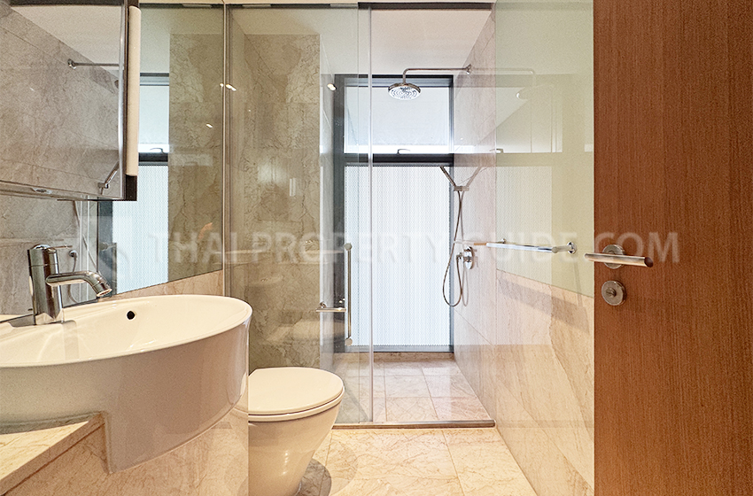 Condominium in Sathorn : The Met Sathorn 