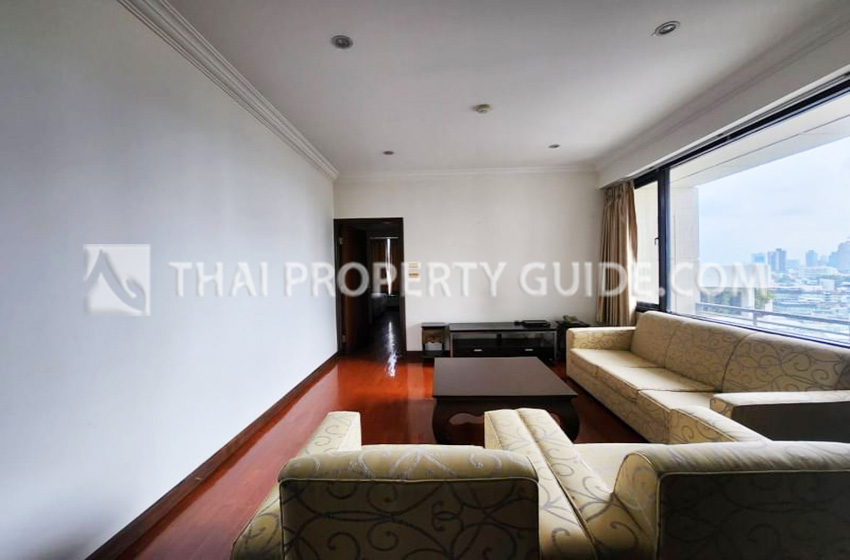 Condominium in Sathorn 