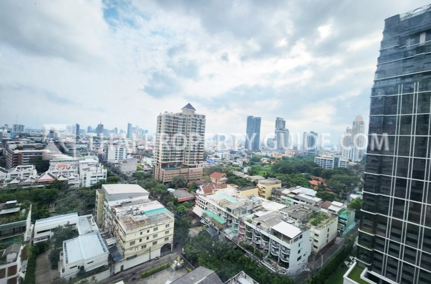 Condominium in Sathorn 