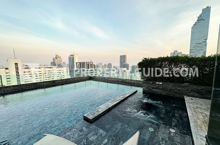 Condominium in Sathorn 