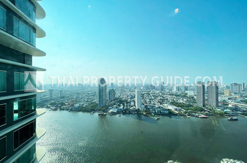 Condominium in Sathorn 