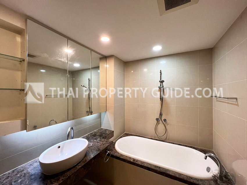 Condominium in Sathorn 