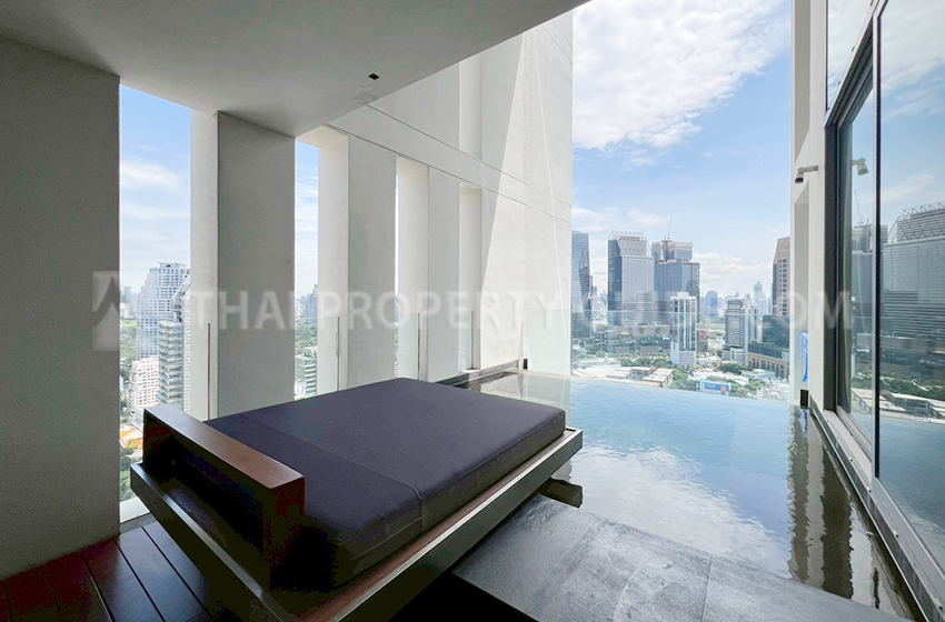 Condominium in Sathorn : Sukhothai Residence (Sathorn) 