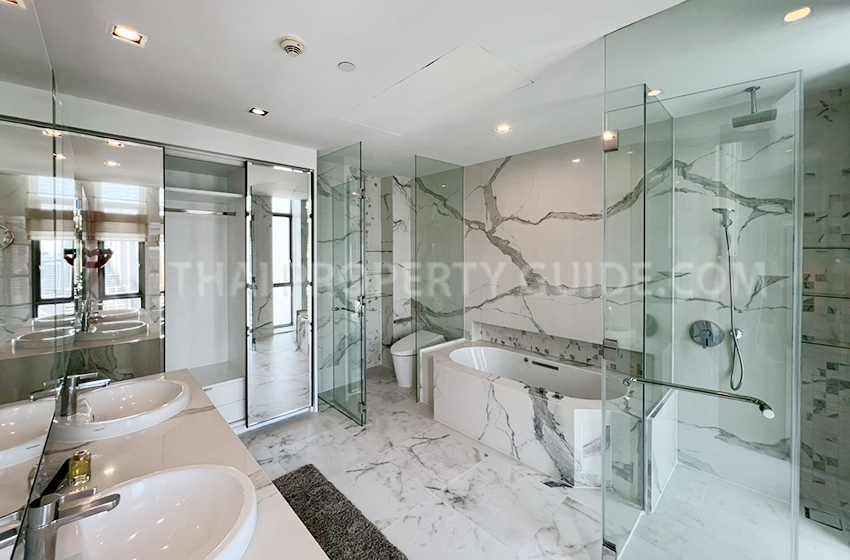 Condominium in Sathorn : Sukhothai Residence (Sathorn) 