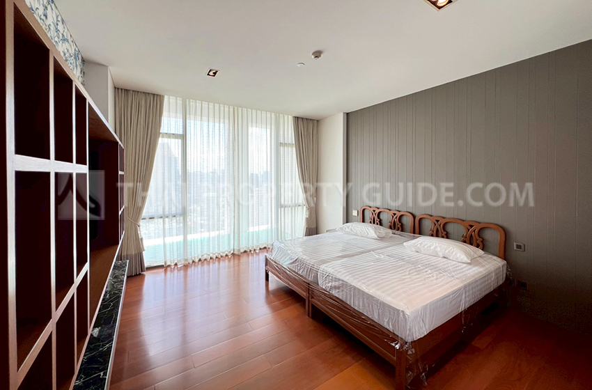 Condominium in Sathorn : Sukhothai Residence (Sathorn) 