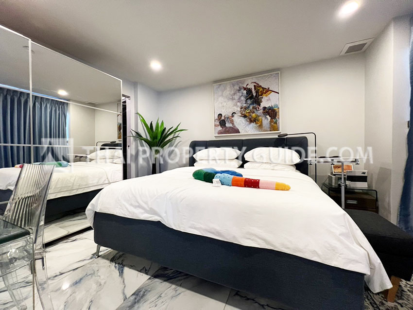 Condominium in Sathorn 