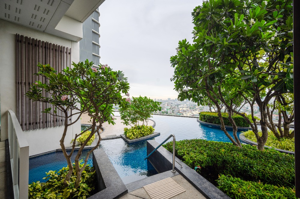 Condominium in Sathorn 