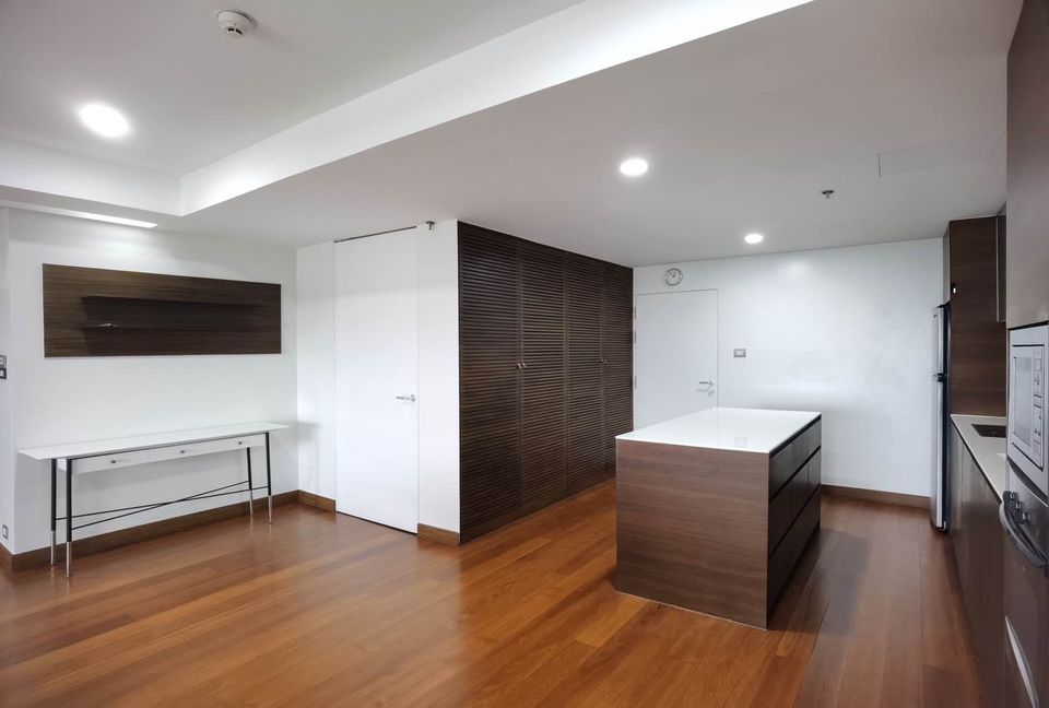 Condominium in Sathorn 