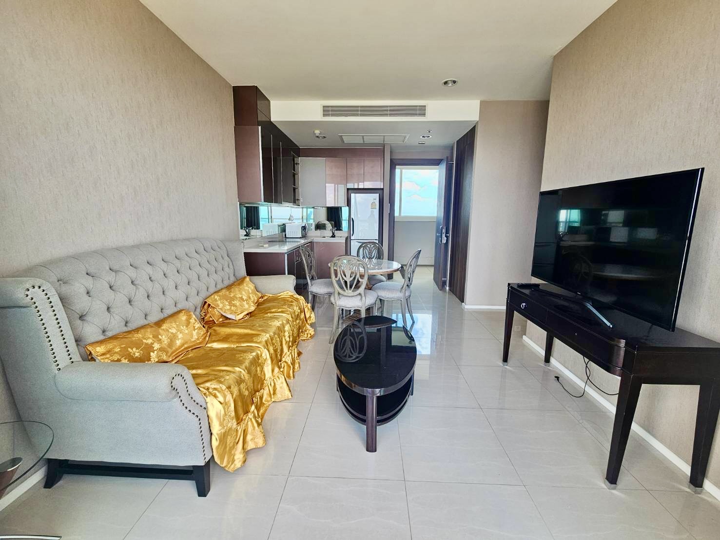 Condominium for rent in Sathorn