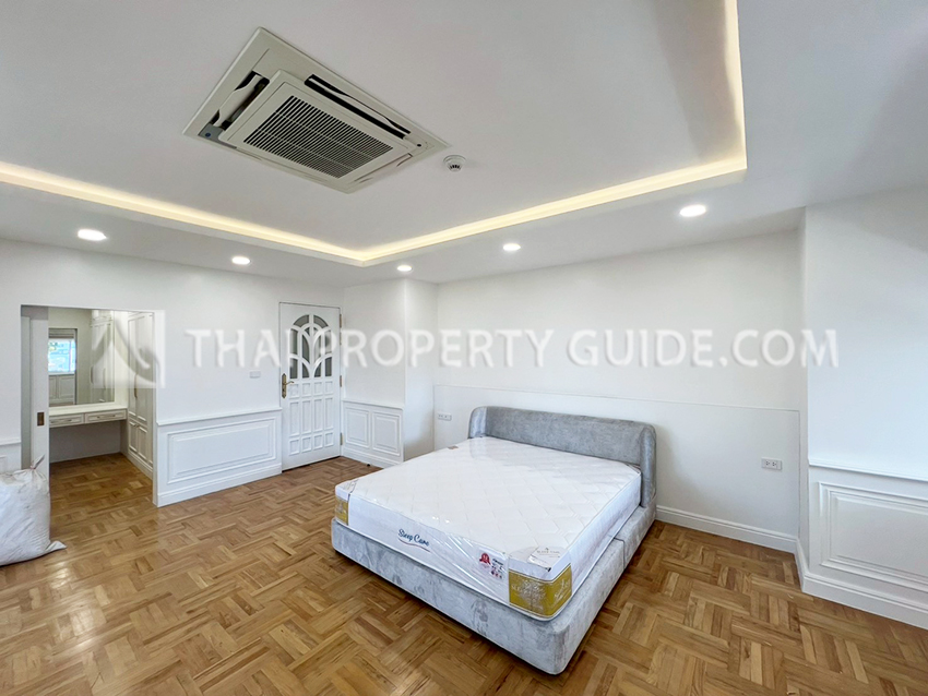 Condominium in Sukhumvit 