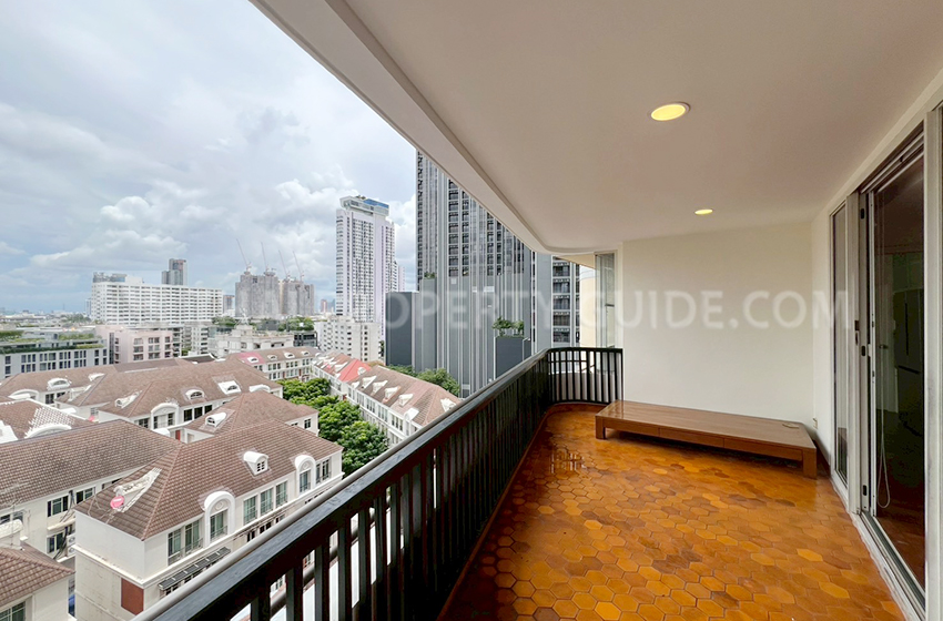Condominium in Sukhumvit : Hampton Thonglor 10 