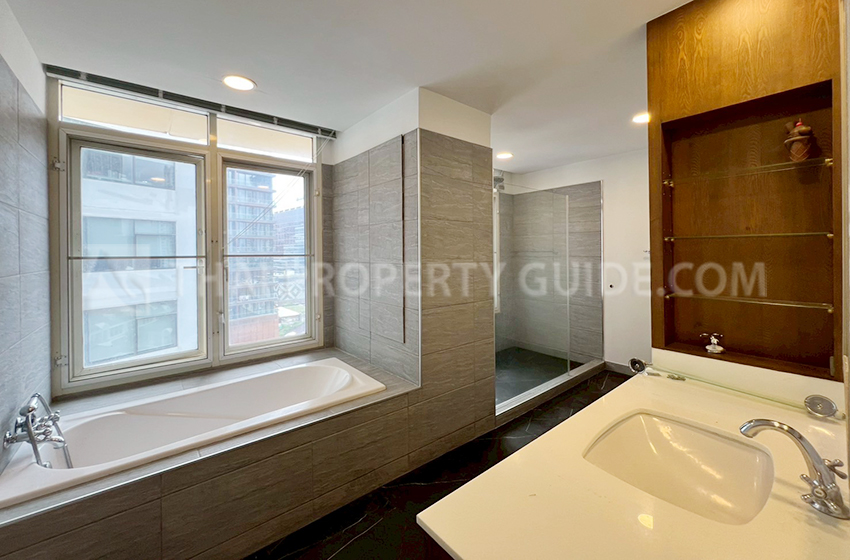 Condominium in Sukhumvit : Hampton Thonglor 10 
