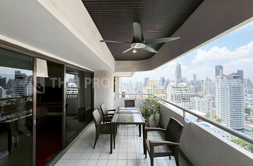 Condominium in Sukhumvit 