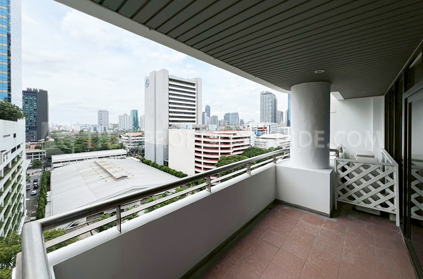 Condominium in Sukhumvit 