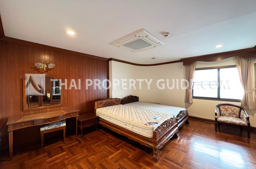 Condominium in Sukhumvit 