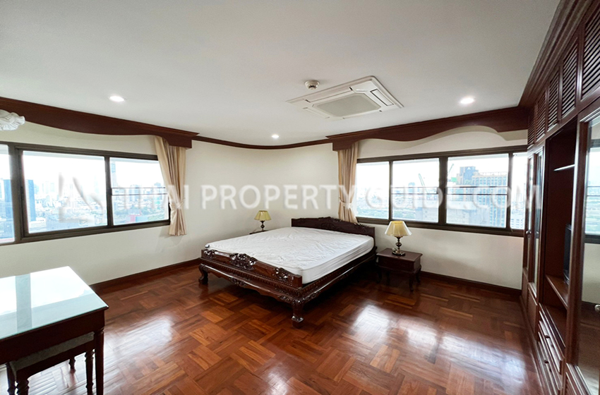 Condominium in Sukhumvit 