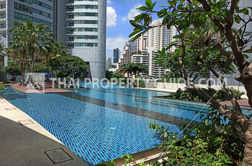 Condominium in Sukhumvit : Millennium Residence 
