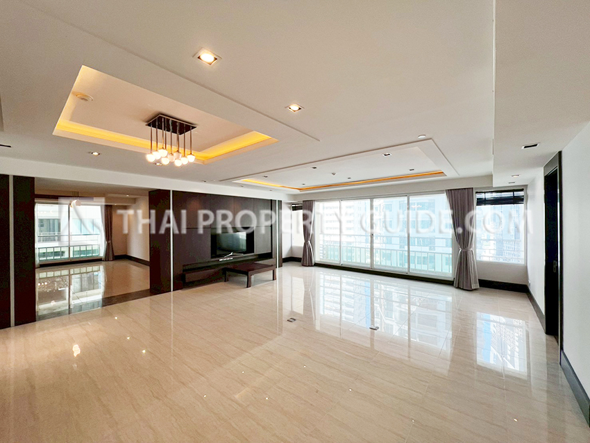 Condominium in Sukhumvit 