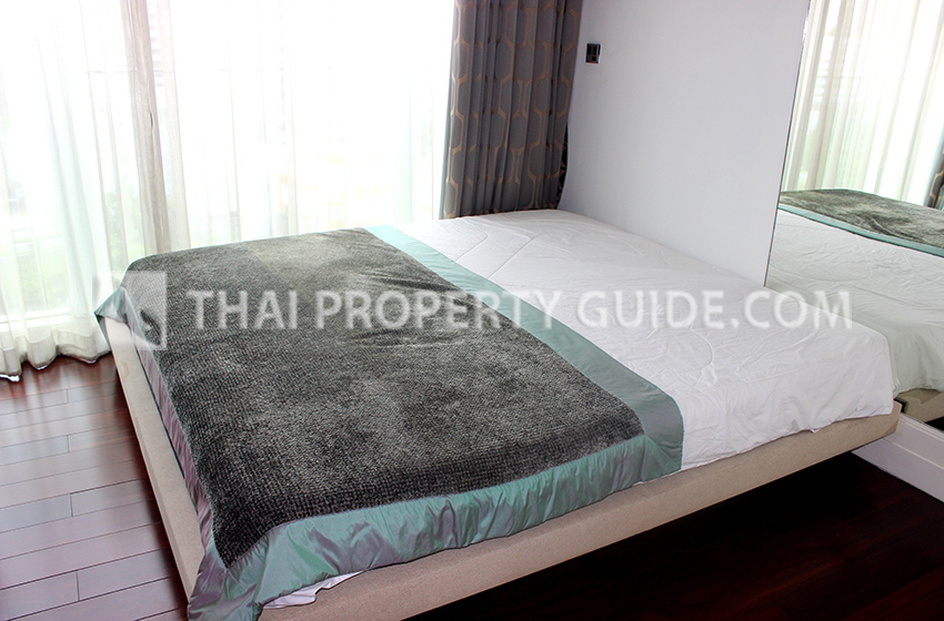 Condominium in Sukhumvit : Le Raffine 39 
