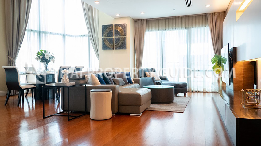 Condominium in Sukhumvit : Bright Sukhumvit 24 