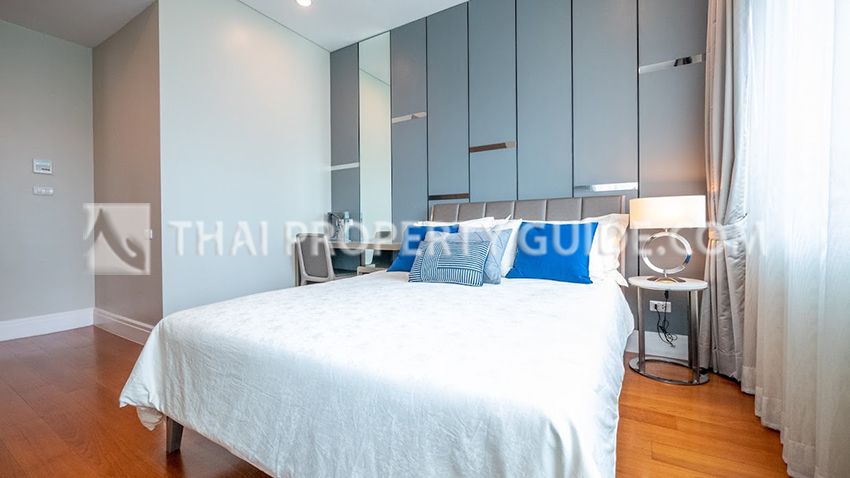 Condominium in Sukhumvit : Bright Sukhumvit 24 