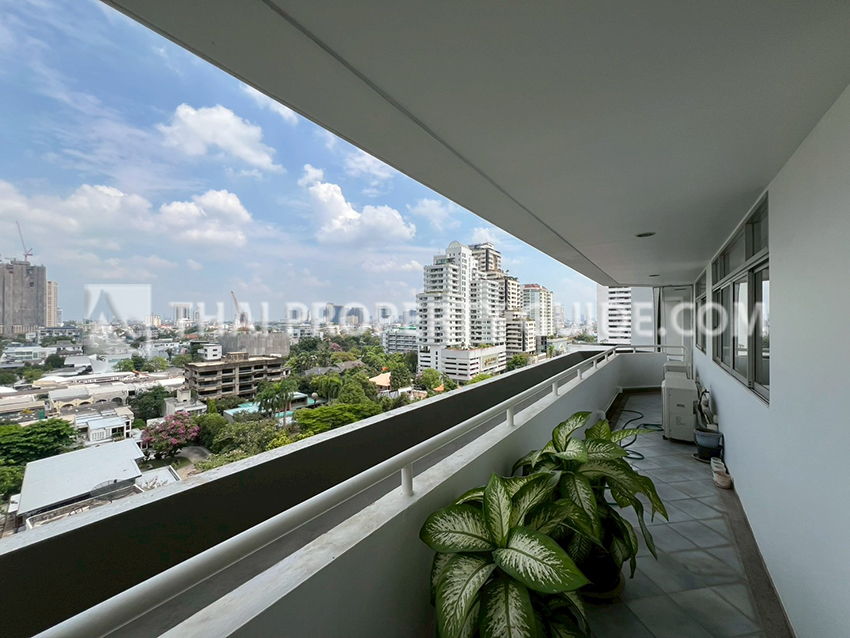 Condominium in Sukhumvit 