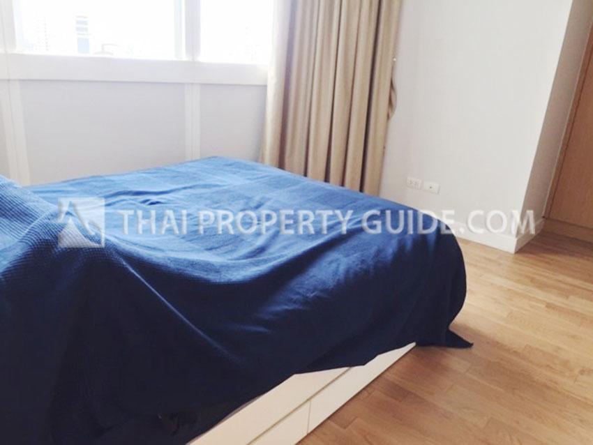 Condominium in Sukhumvit : Millennium Residence 