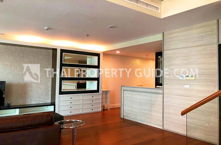 Condominium in Sukhumvit : Bright Sukhumvit 24 
