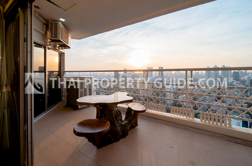 Condominium in Sukhumvit 