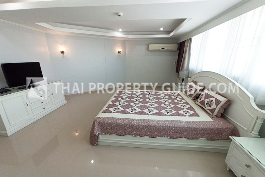 Condominium in Sukhumvit 