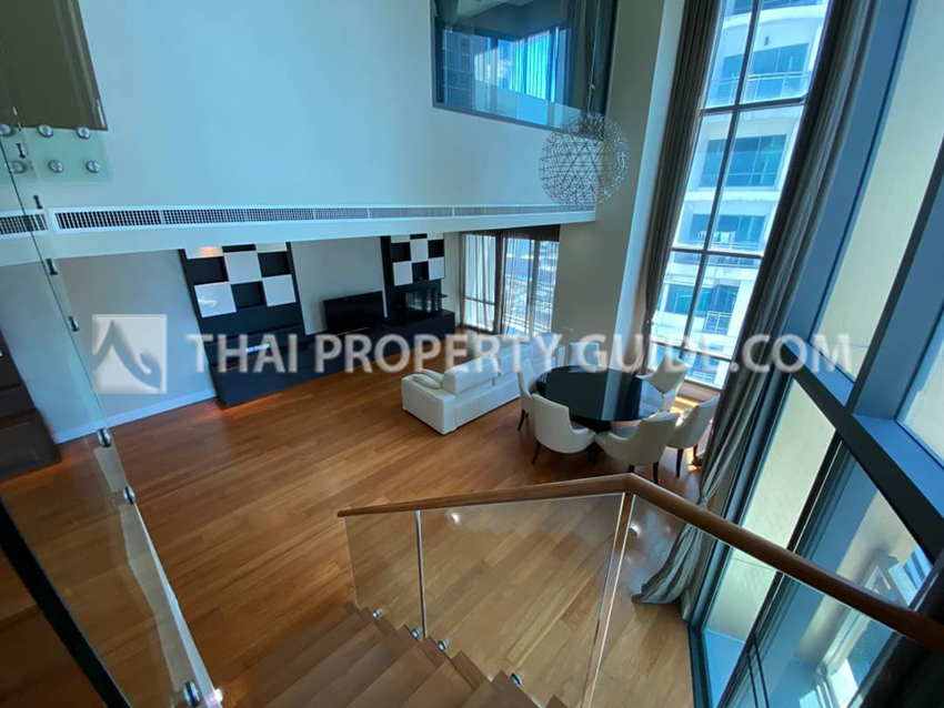 Condominium in Sukhumvit : Bright Sukhumvit 24 