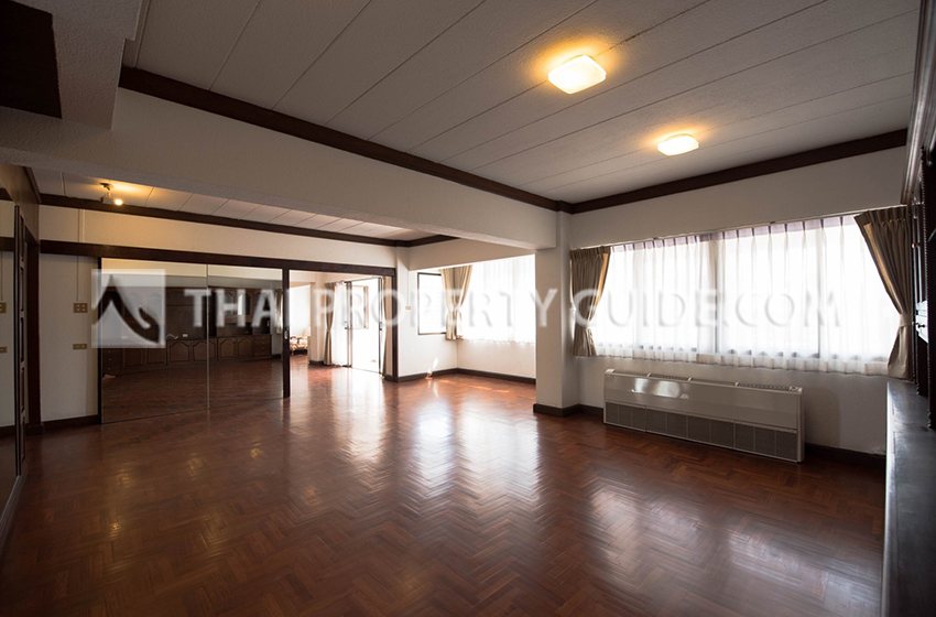 Condominium in Sukhumvit 