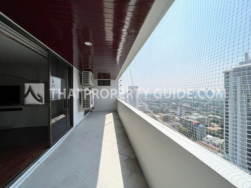Condominium in Sukhumvit 