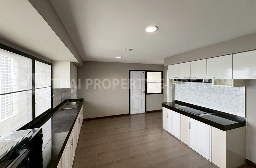 Condominium in Sukhumvit 