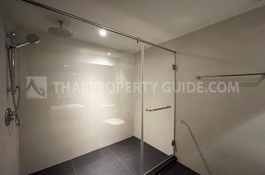 Condominium in Sukhumvit : The Eight Thonglor Residence 
