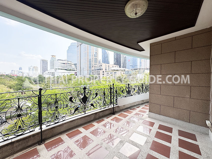 Condominium in Sukhumvit 