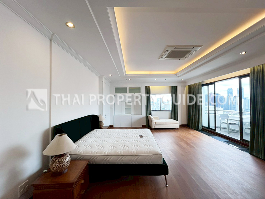 Condominium in Sukhumvit 