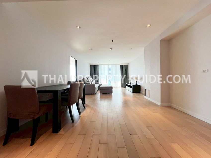 Condominium in Sukhumvit : The Eight Thonglor Residence 