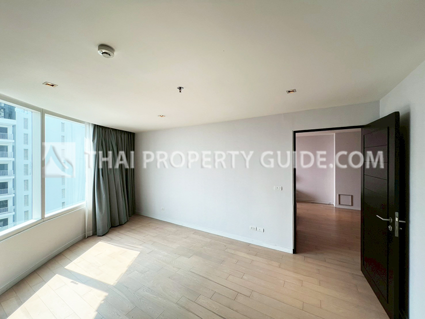 Condominium in Sukhumvit : The Eight Thonglor Residence 