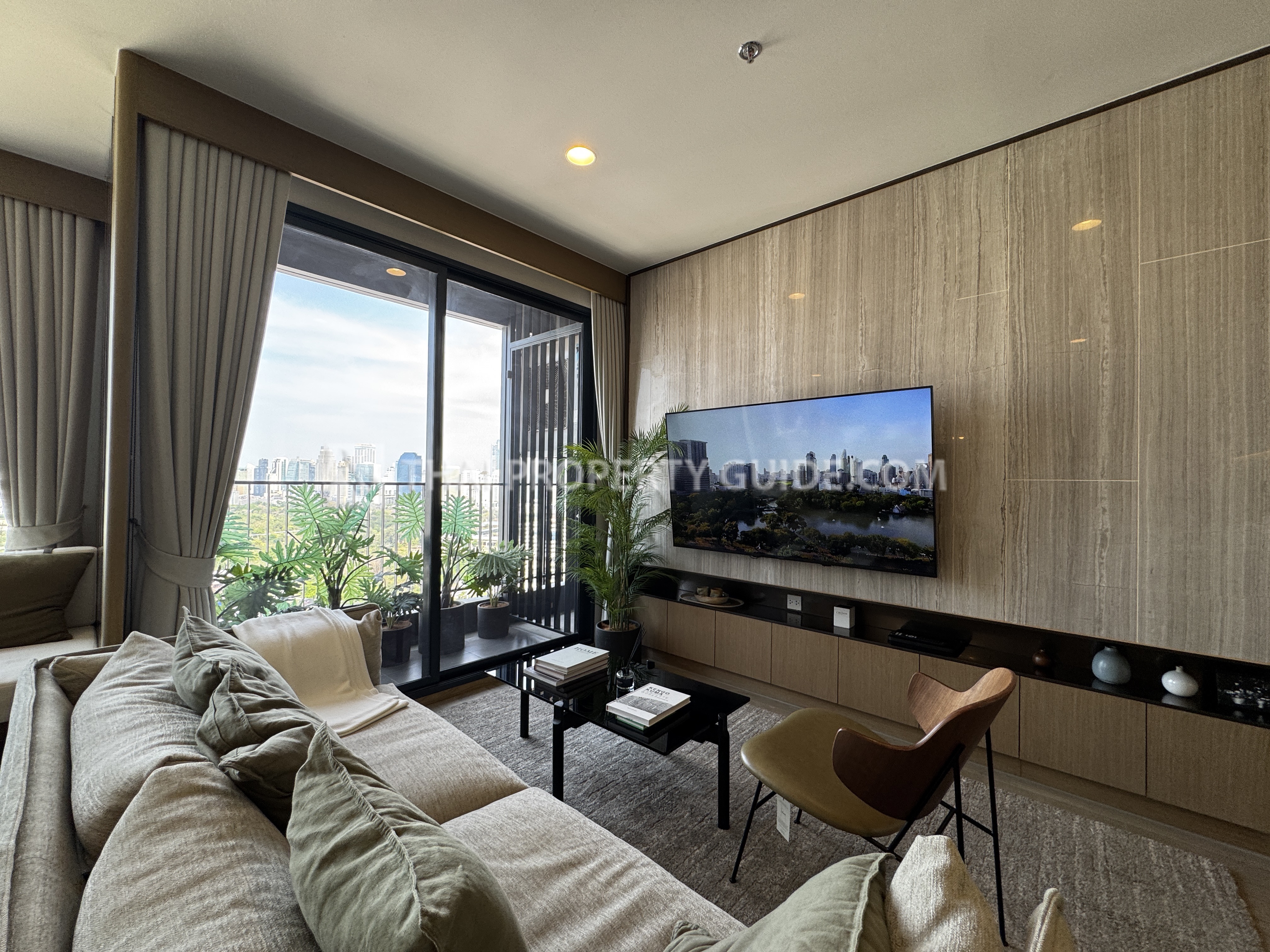 Condo For Sale in Rama 4 