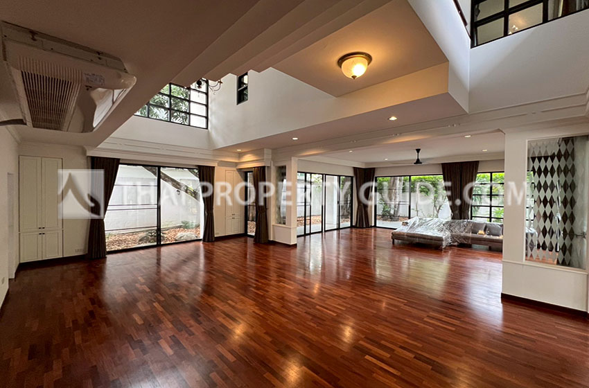House in Sukhumvit 