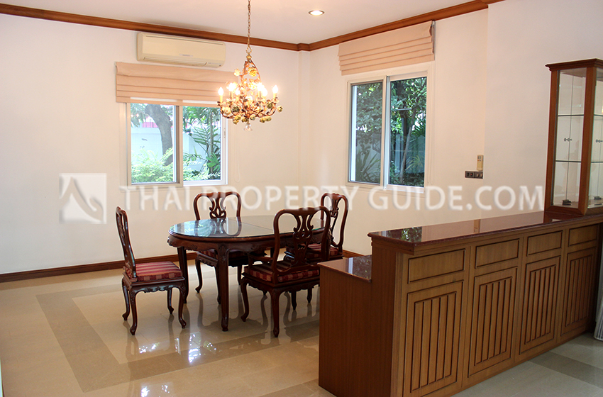 House in Sukhumvit 
